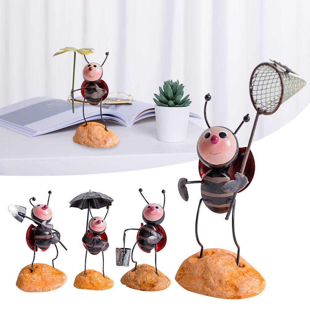 Populer Patung Patung Kepik Miniatur Aksesoris Art Decor Home Patung Modern