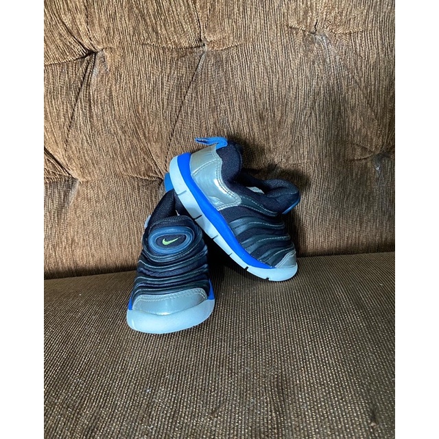 (PRELOVED) sepatu anak nike dynamo free kids baby