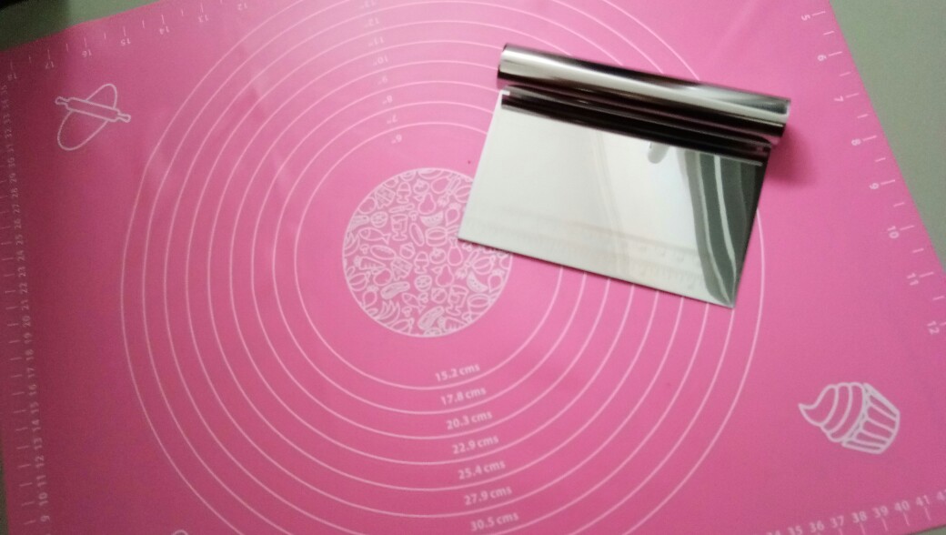 Alas Adonan Kue Silicone 50x40 Cm Mat Alas Kue Silicone