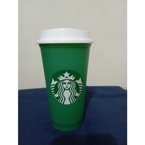 Preloved Starbucks Color Changing Reusable Cup Green hot cups 16 oz