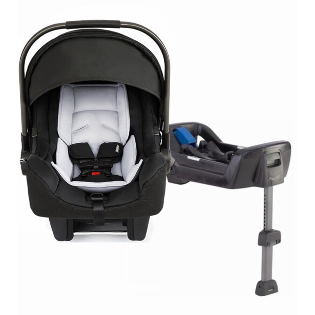 Nuna Pipa Car Seat + Base Isofix / Car seat Nuna Pipa / Preloved car seat.