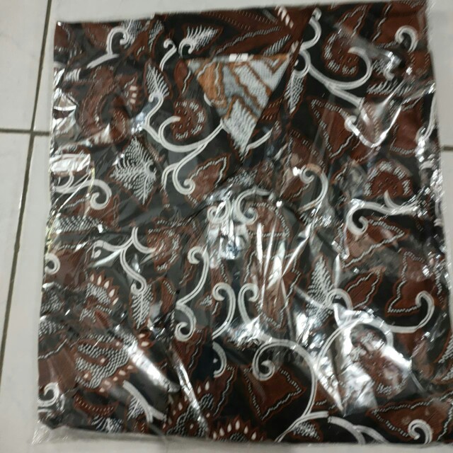 Batik Couple Kebaya Set Riskiana Series Tunangan Lamaran Wisuda Kondangan Kekinian 2021