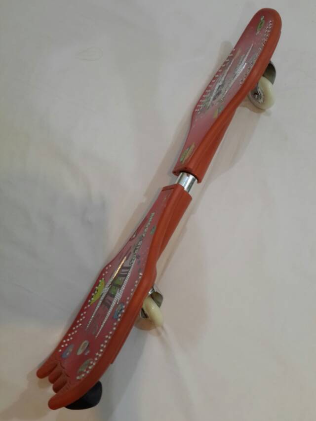 SKATEBOARD RODA 2 (SKATEBOARD GOYANG)