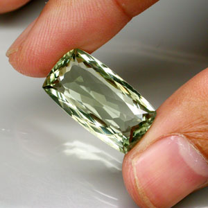 VS Antique Cut 16.95ct 22x12x8mm Natural Green Amethyst, Brazil AT188