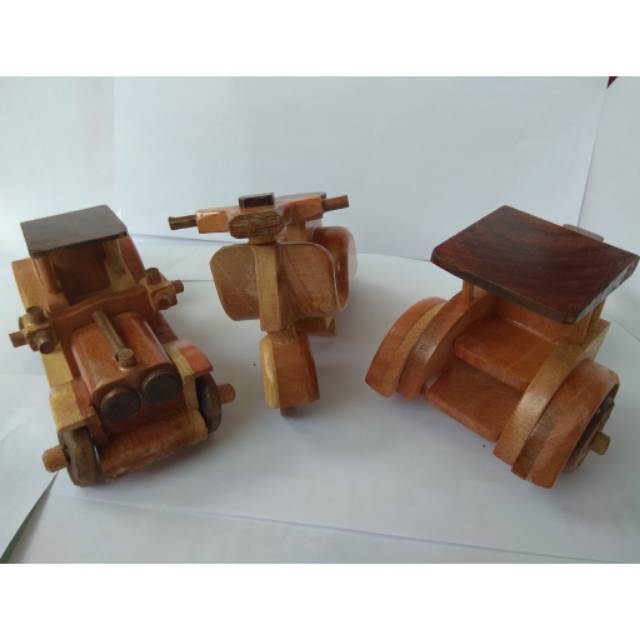 PAKET HEMAT MINIATUR KAYU MOBIL TUA OTRON VESPA DAN BECAK - PAJANGAN DEKORASI RUMAH - SOUVENIR MURAH