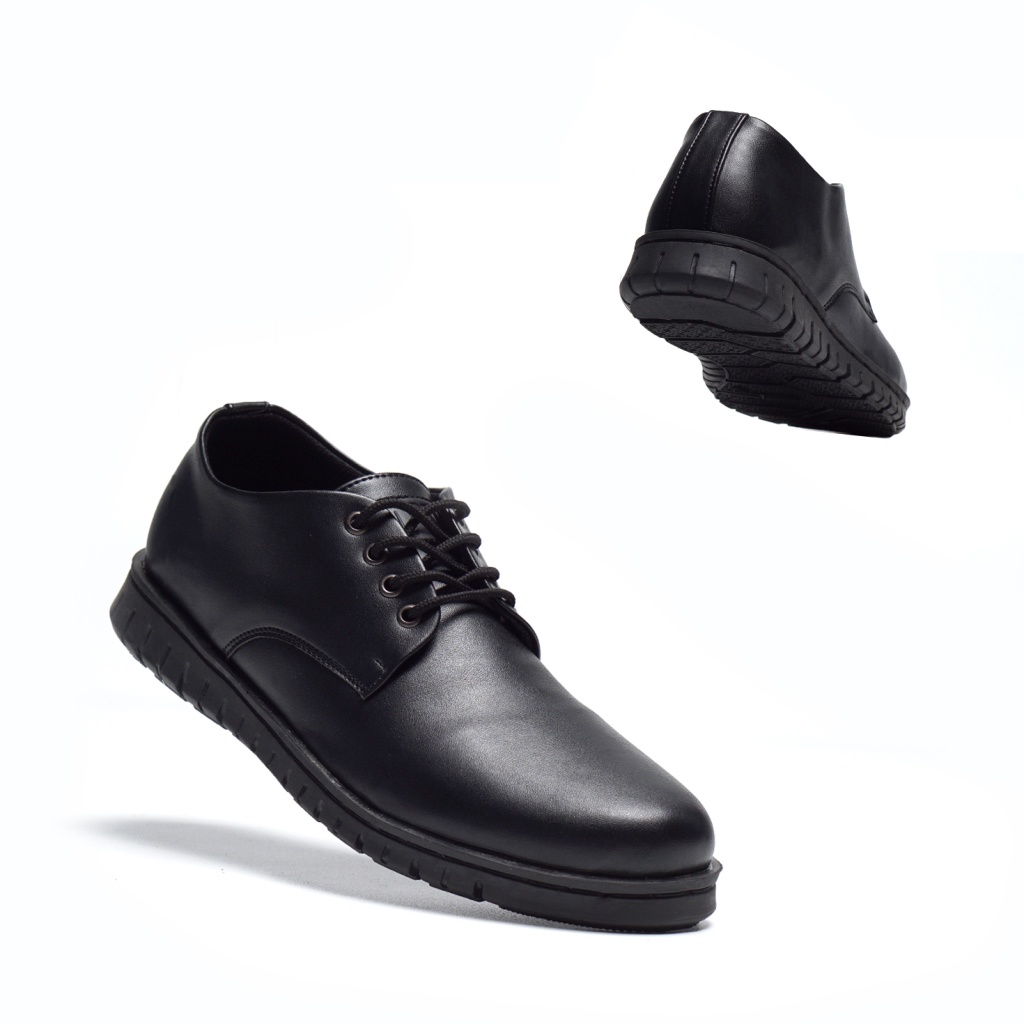 REIC BLACK ORIGINAL x JOEY Sepatu Formal Full Hitam Tali Pria Pantofel Kerja Kantor Dinas Resmi Guru Kantoran Wisuda Kuliah Pesta Pernikahan Kondangan Nikah Undangan Wedding Modern Oxford Casual Derby Semi Kulit Premium JYF Footwear Keren Terbaru Branded