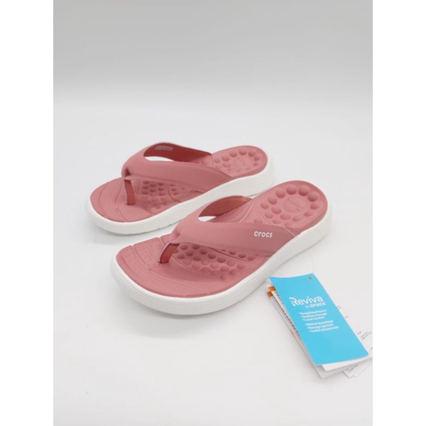 Sandal Crocs Reviva Flip Women / Sandal Crocs Jepit wanita