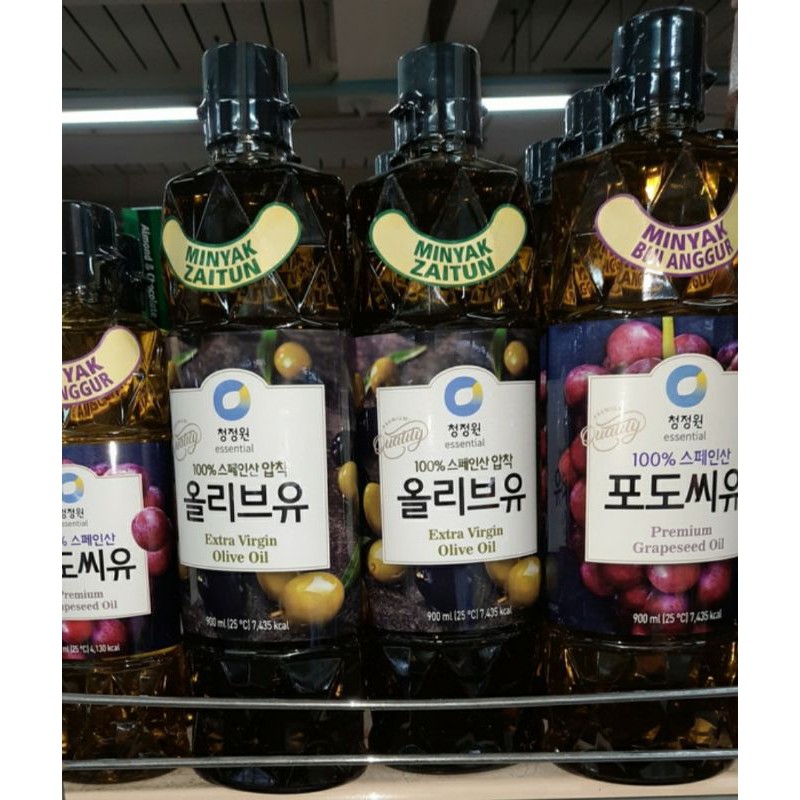 

Chung Jung One Korean Oilive Oil 900 ml