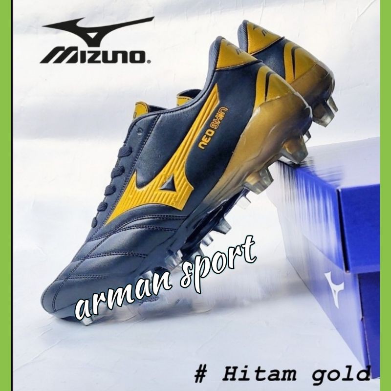 Sepatu sepak bola soccer mizuno titanium rebula backup keren