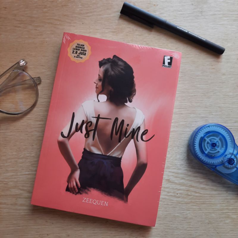 Just Mine - Novel Wattpad Mencintai Diri Sendiri Romantis