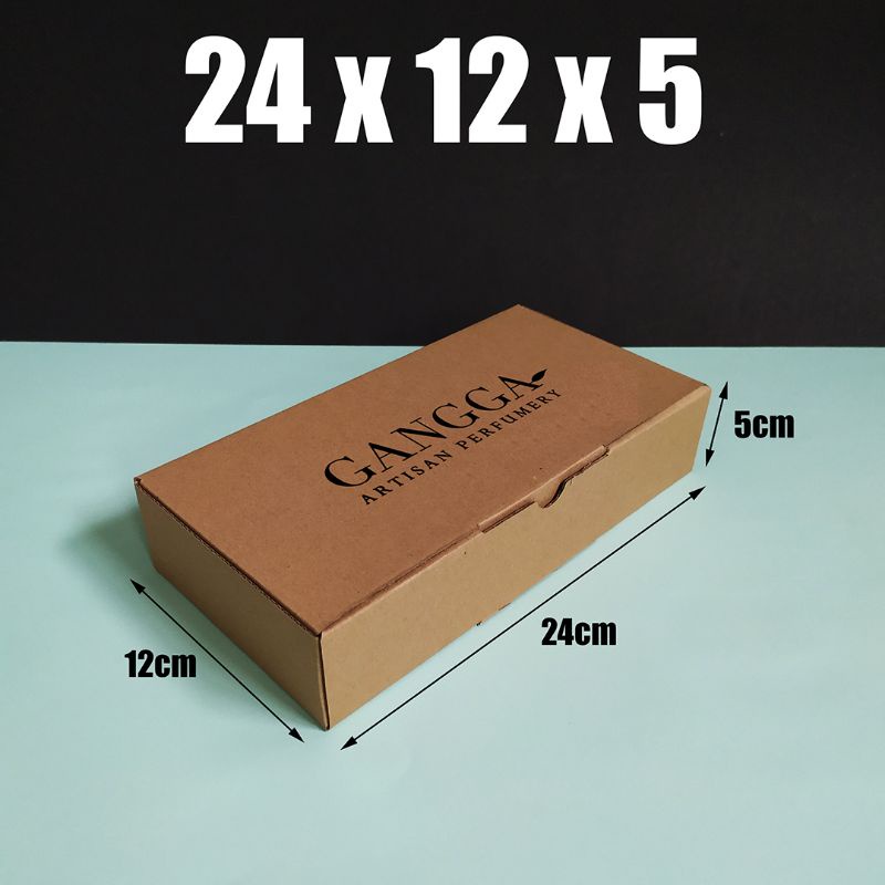 

CUSTOM SABLON LUSINAN BOX KARDUS 24x12x5CM (BOX + SABLON)