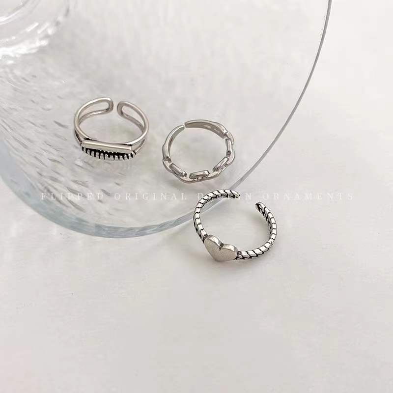 3pcs / Set Cincin Jari Telunjuk Desain Rantai Hati Hollow Untuk Fashion