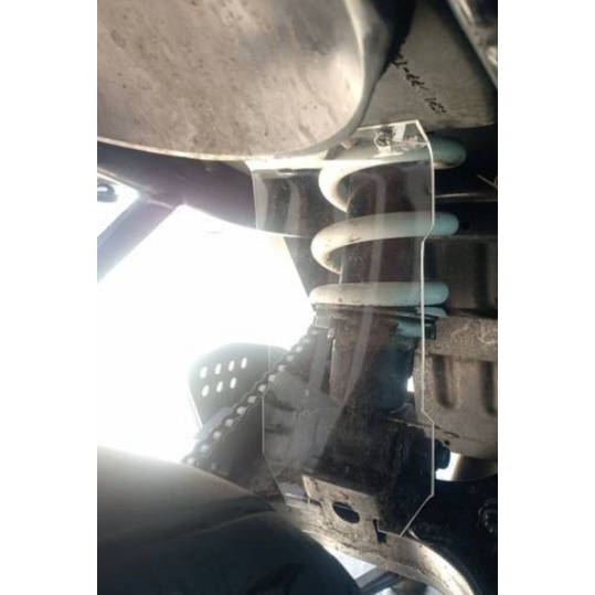 mika akrilik pelindung mono shock byson