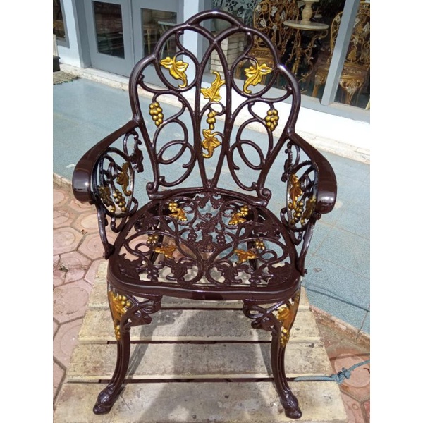 Kursi Taman Teras Besi Ukir