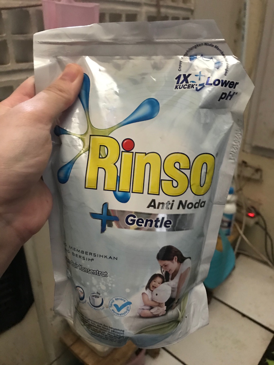 Rinso Anti Noda Gentle 700 Ml