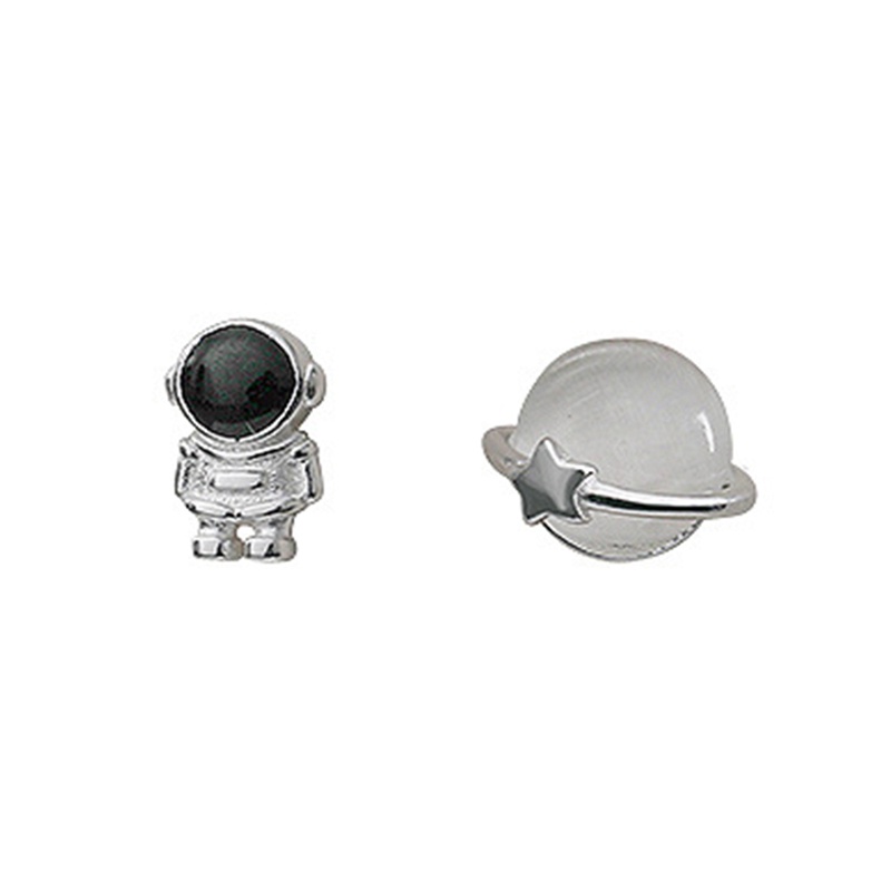 Anting Tusuk Asimetris Desain Astronot / Planet / Opal Bahan Silver 925 Untuk Wanita