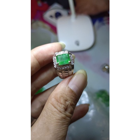 natural zamrud Colombia memo ACC lab top