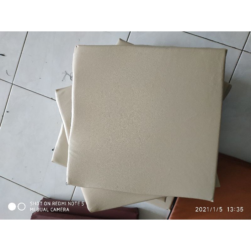 ALAS DUDUK REQUEST KHUSUS 117x51x8 sebanyak 2 pcs dan 58x51x8 sebanyak 2 pcs