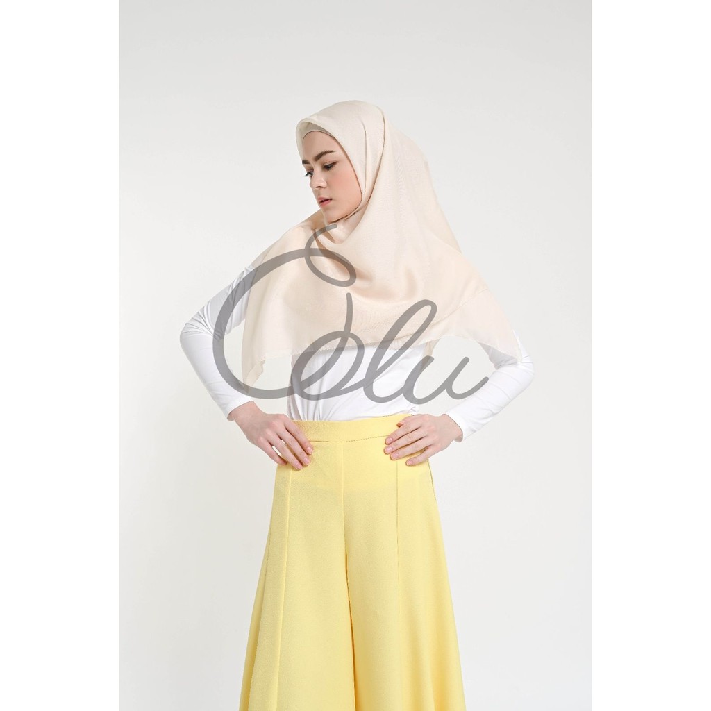 Oolu Hijab - VOAL - POLOS - VANILA CANVAS