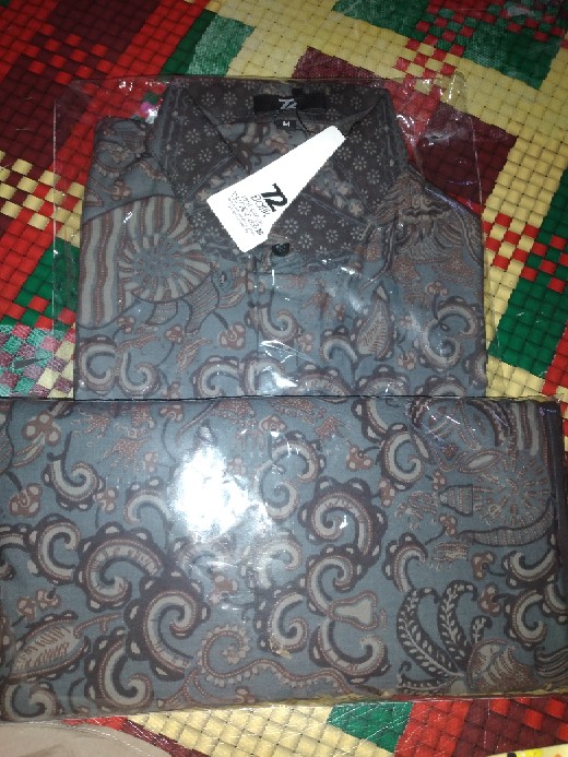 Kemeja Batik Pria Lengan Pendek Slimfit Premium Motif Balian Abu Abu Gray Grey 728208 Cap 72
