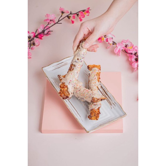 

pisang karamel M.A jumbo tiramisu 200gr