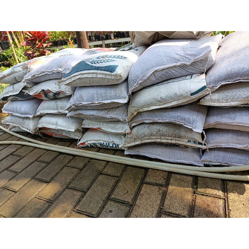 tanah Lembang per karung