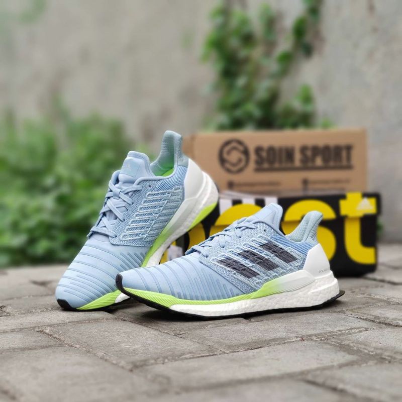 sepatu adidas solar boost