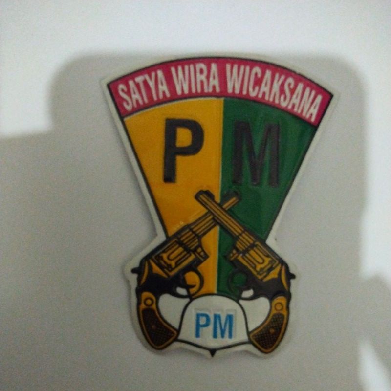 

Stiker polisi militer - Stiker embos pm - stiker pm silang pistol