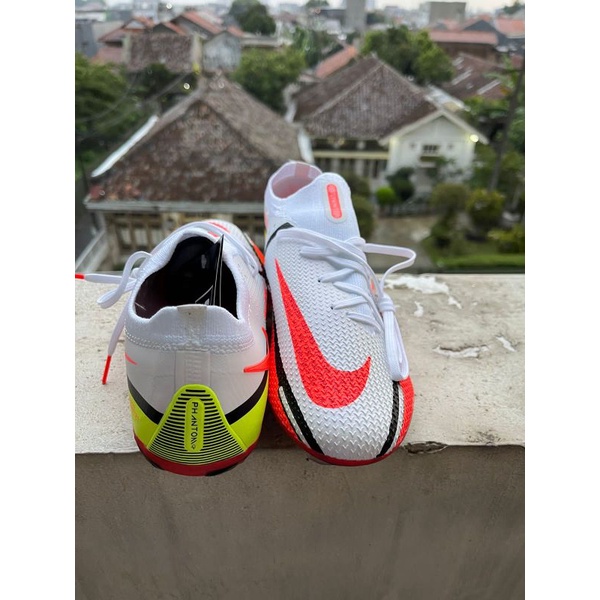 Sepatu Bola Nike Phantom GT Elite Motivation Pack-4