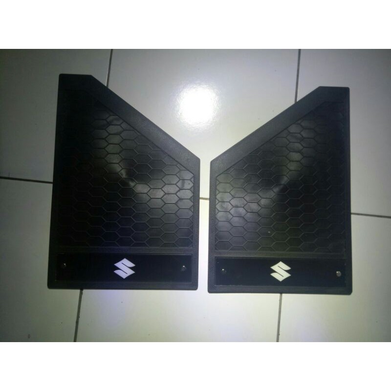 karpet lumpur/ mudguard 1 set isi 2 model miring