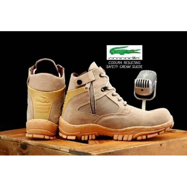 SEPATU BOOTS SAFETY CROCODILE