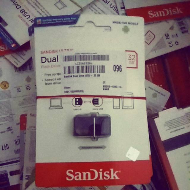 Flashdisk OTG sandisk 32 GB