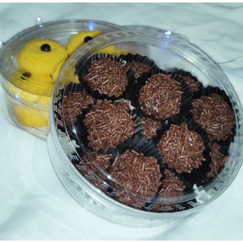 

CLOUDKIE KUE RAMBUTAN /KUE DOUBLE COKLAT