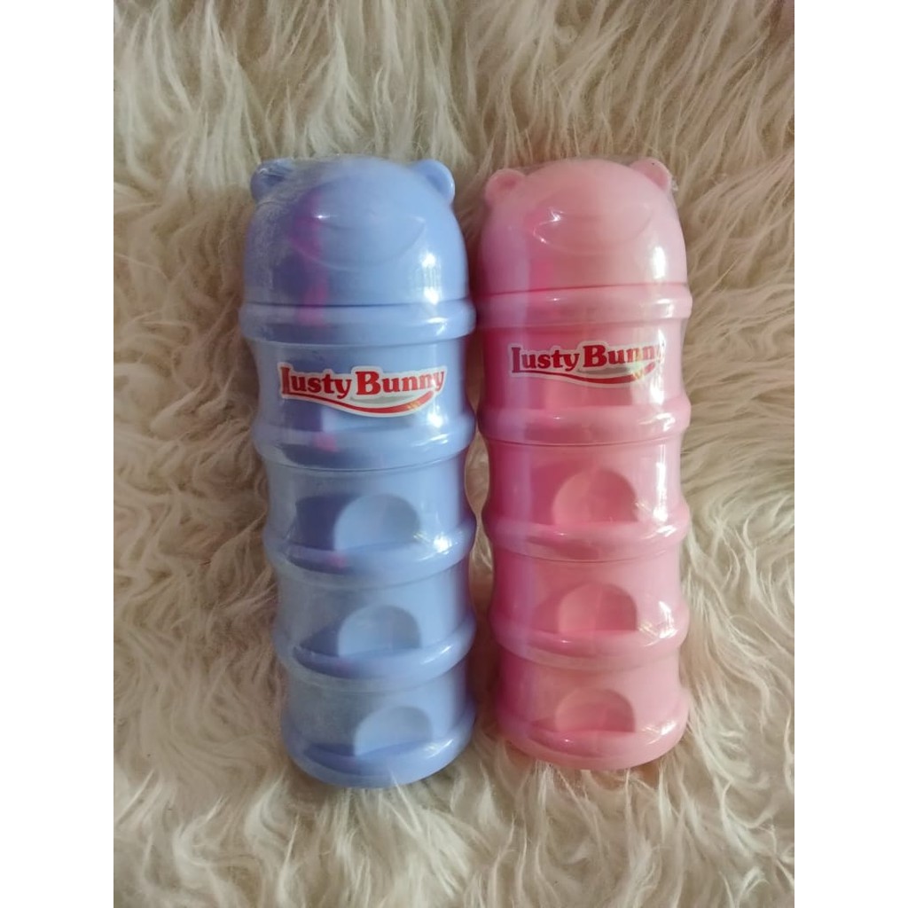 Training cup lusty bunny isi 3 / 4 , tempat susu formula, takaran susu formula