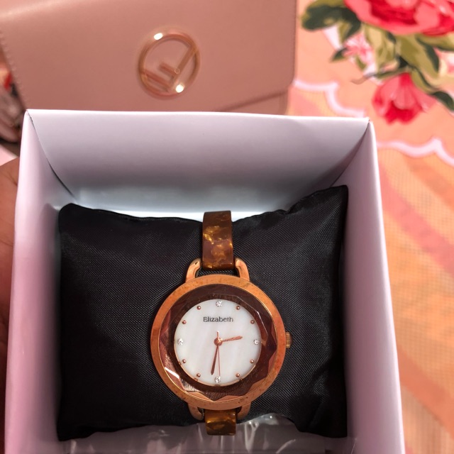 Jam Elizabeth Preloved