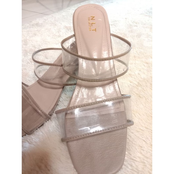 Sandal heels ( PRELOVED)