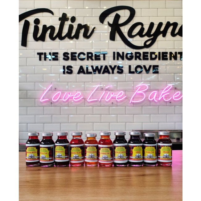 

ZENDER PERISA & PEWARNA MAKANAN 15ML