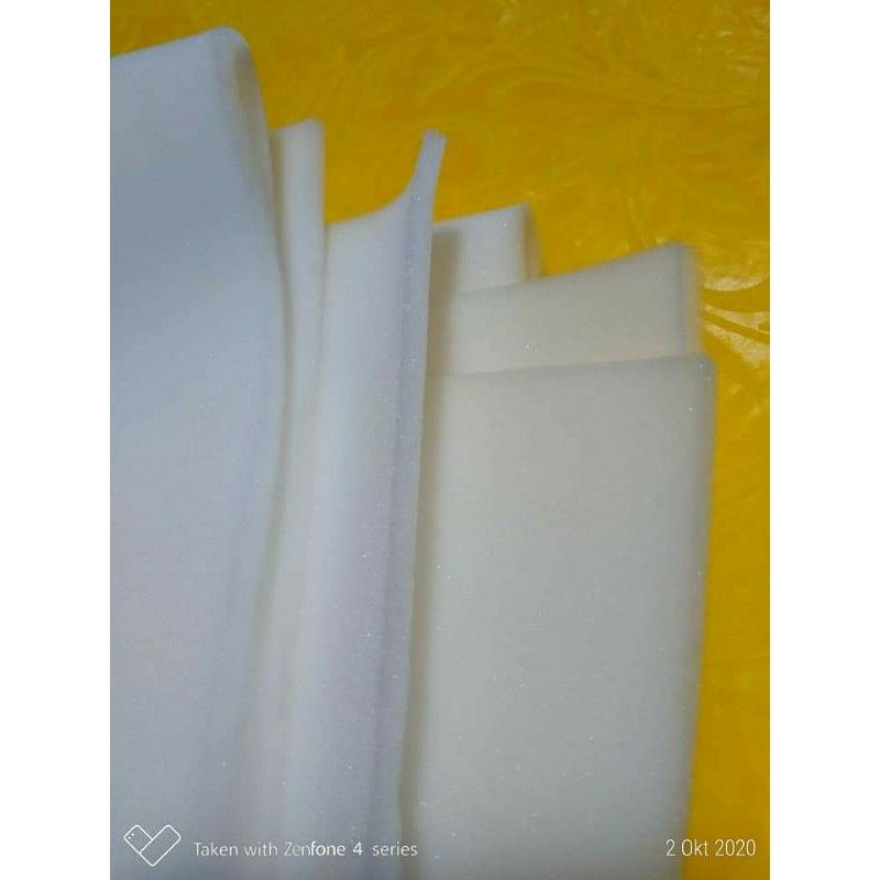 Busa Pet Busa Jilbab Pet Jilbab Putih 4mm  (+-50*58-60,5cm)