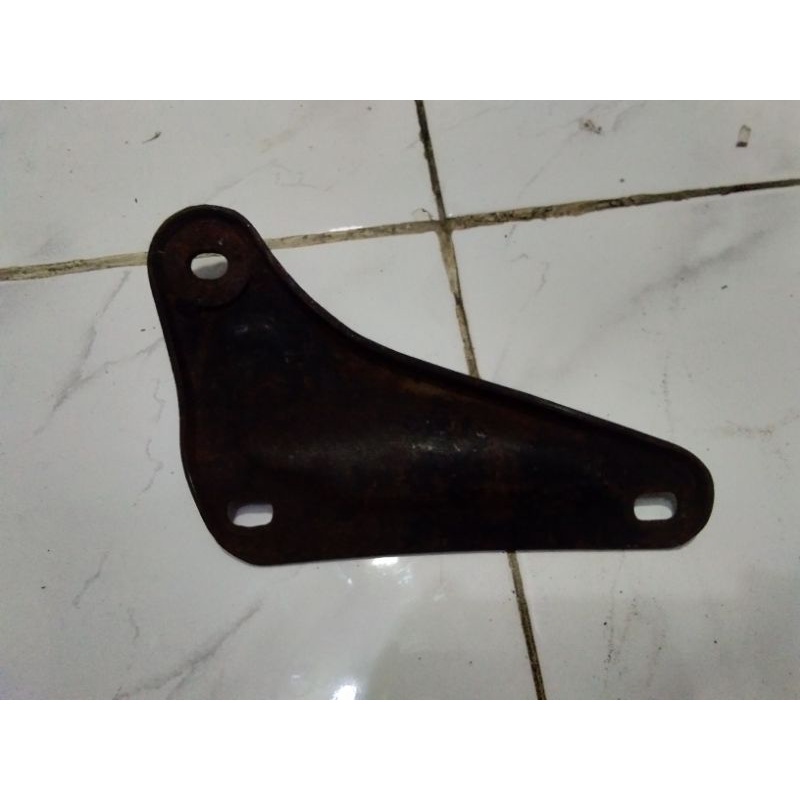 breket dudukan knalpot honda astrea star original