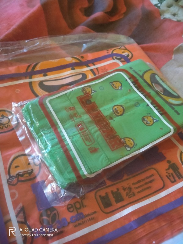 Kresek Pop Ice Kecil