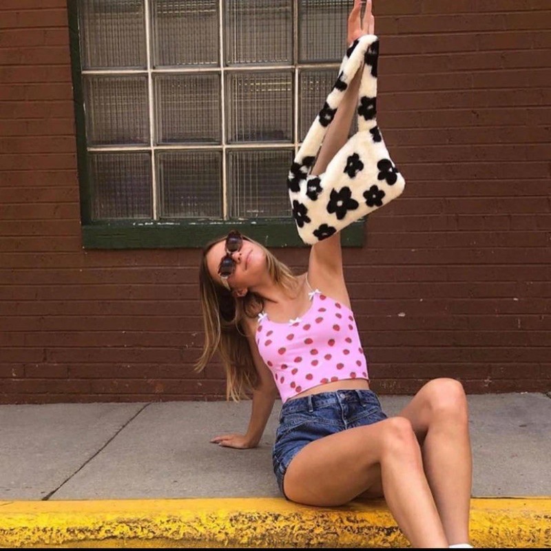 fluffy furry bag y2k aesthetic leopard daisy print