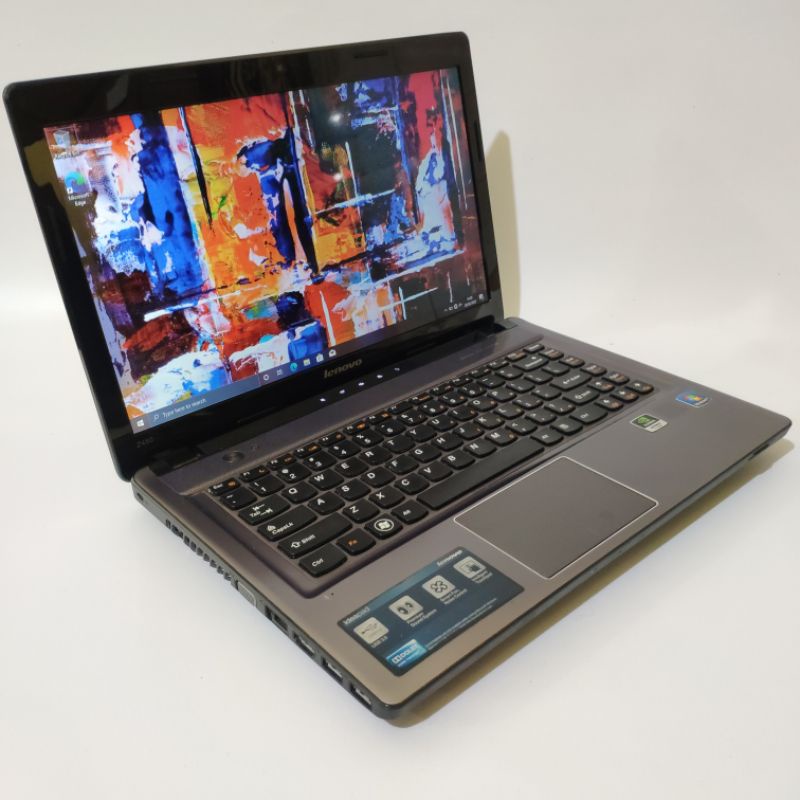 laptop gaming/desain lenovo Ideapad y480 - core i5 - ram 16gb - dual vga Nvidia GeForce GT 630m ssd 256gb