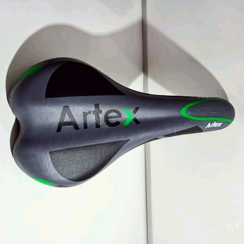 Sadel Sepeda / Tempat Duduk Sepeda BMX / MTB Ukuran 20 - 24 - 26