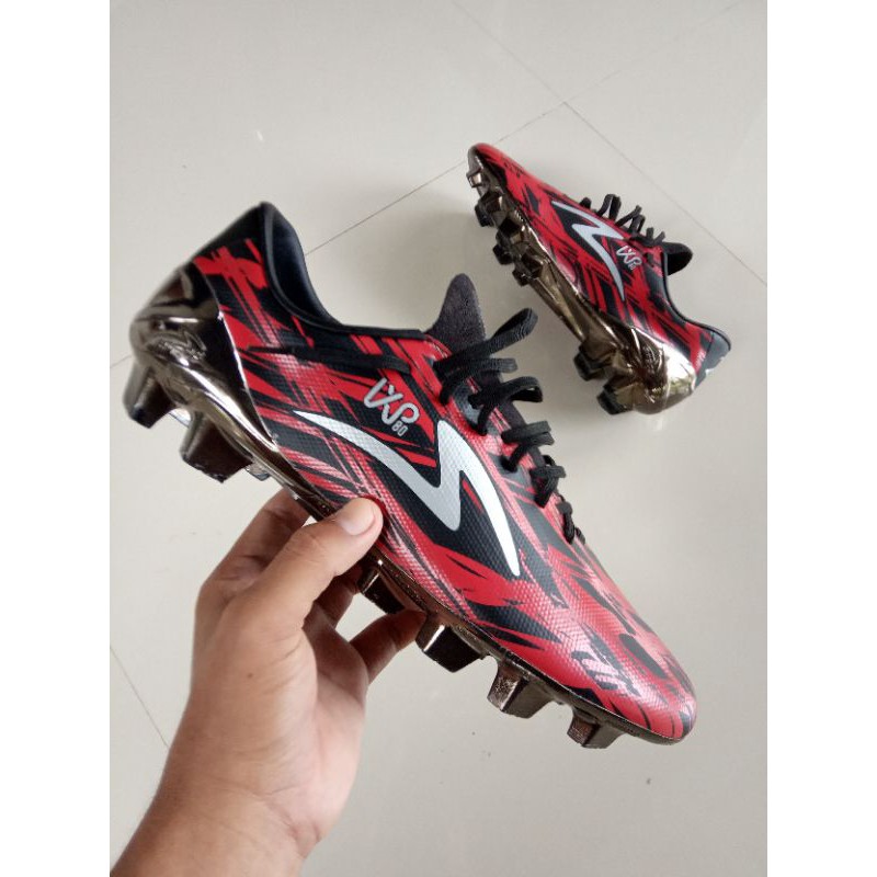 sepatu bola specs illuzion pluim edition