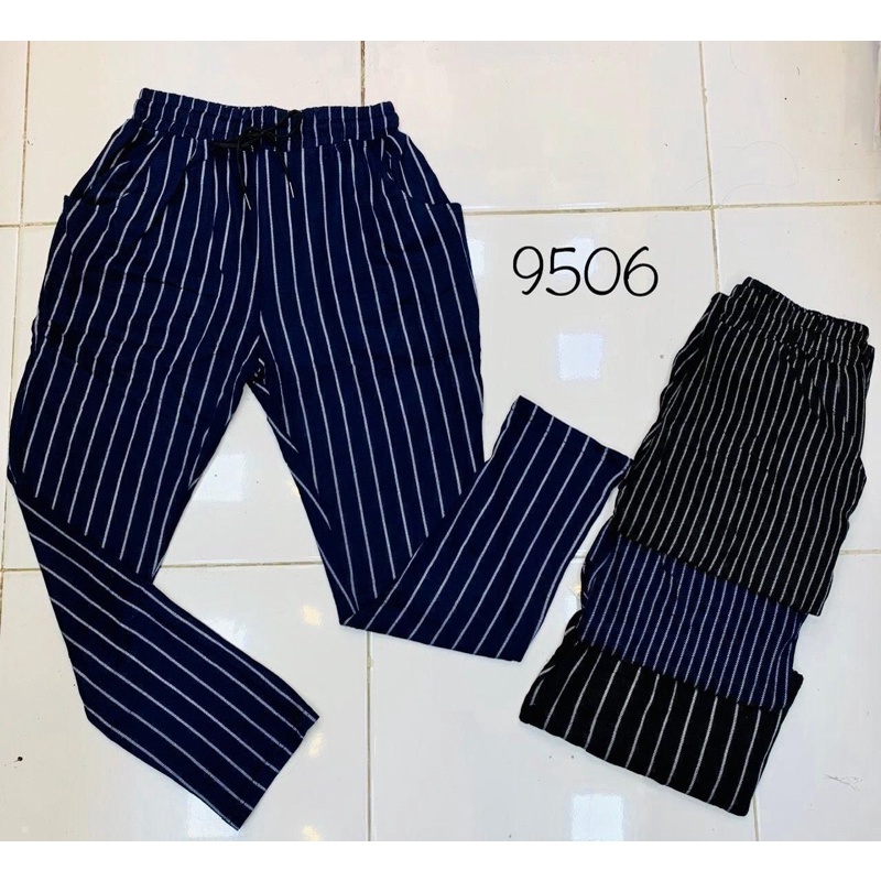 Celana panjang motif salur bahan kaos lembut Stretch original import