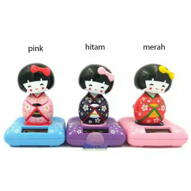 boneka dashboard mobil solar wanita jepang geisha kimono