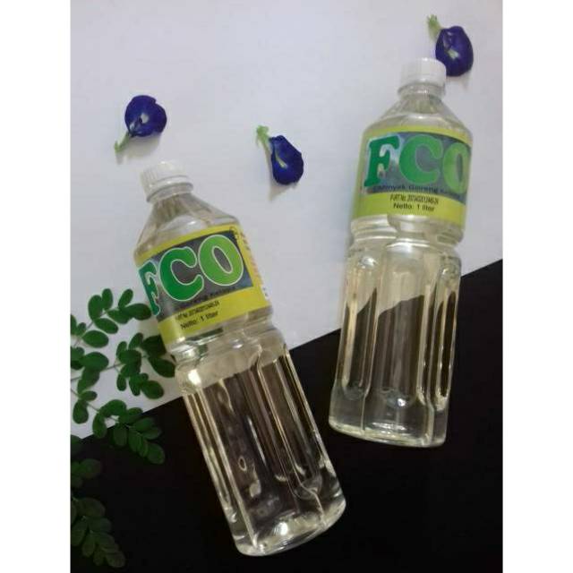 FCO Minyak Goreng Kelapa 1 liter lebih jernih, tanpa pengawet dan tidak tengik