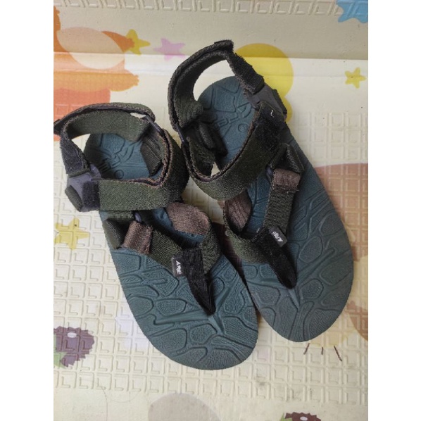 Sepatu Sandal Gunung REI - PRELOVED Pribadi