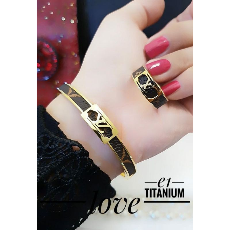 paket gelang titanium LV titanium
