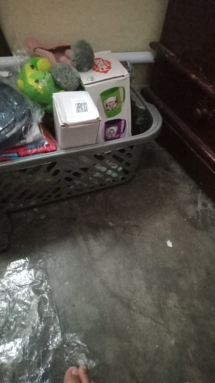 Grendel Slot Pintu 2” Stainless Steel Merk Holy